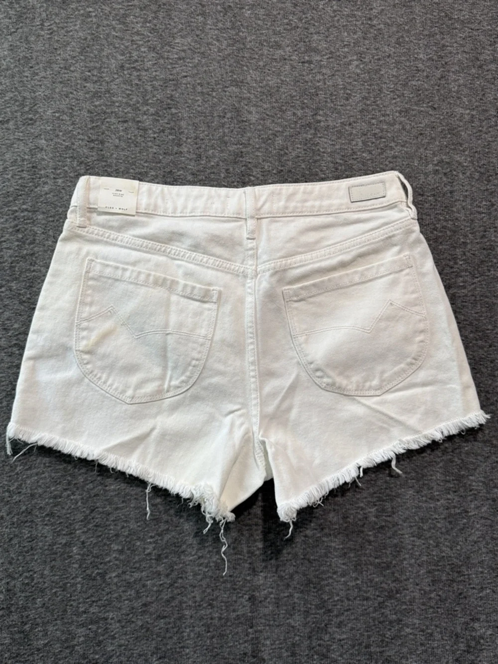 Cleo + Wolf White Distressed High-Rise Women’s Denim Shorts Size 28 Boot‎ Barn